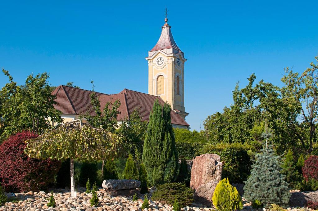 Hotel Air Holíč Bagian luar foto