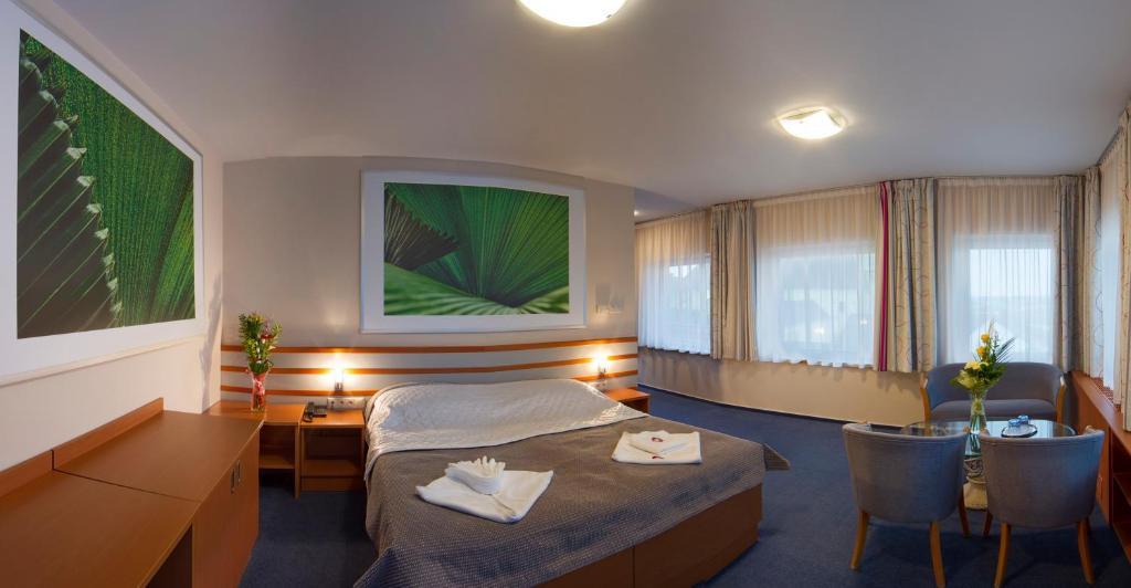 Hotel Air Holíč Ruang foto