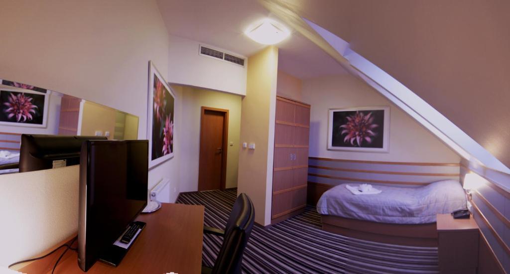 Hotel Air Holíč Ruang foto